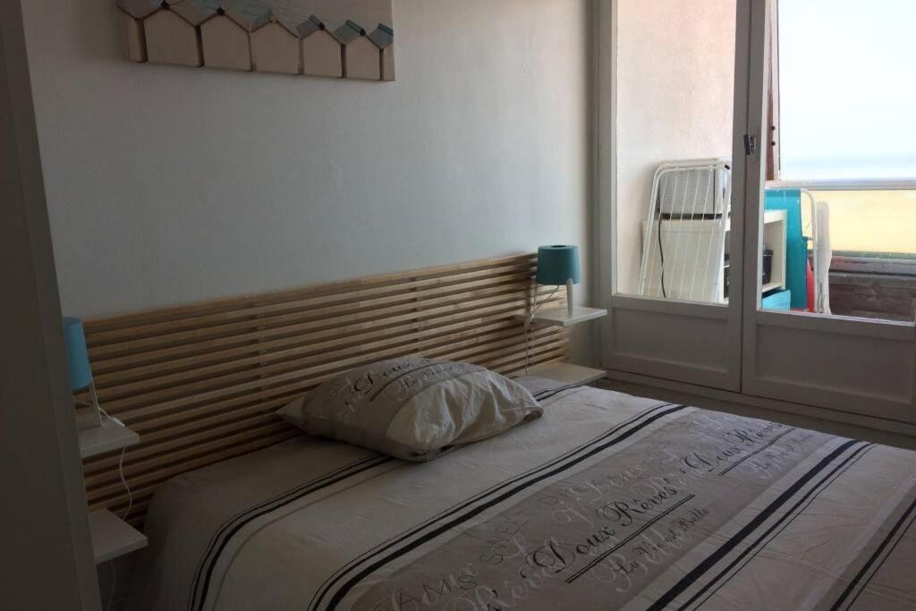 Appartement T2 Avec Vue Sur Mer Directe ! كورسول-سور-مار المظهر الخارجي الصورة